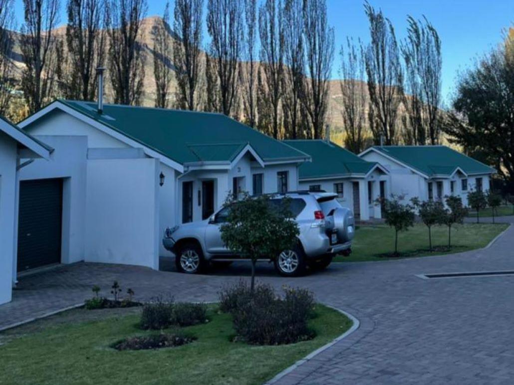The Paddocks 21 * Clarens